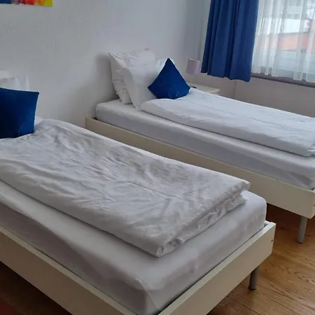 アパートホテル - Swimming Pool Available ダヴォス・プラッツ