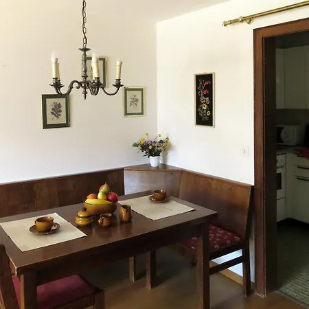 アパートホテル - Swimming Pool Available ダヴォス・プラッツ