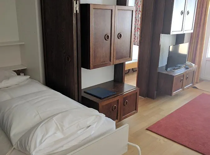 Апарт-готель - Swimming Pool Available 4*