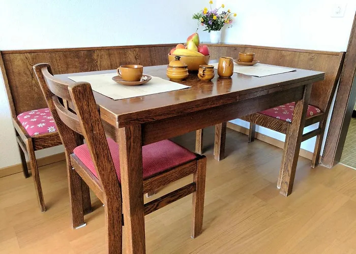 - Swimming Pool Available 4* 达沃斯